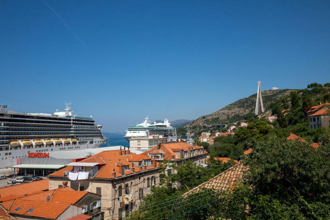 Apartments And Rooms Villa Naida Dubrovnik Exterior photo