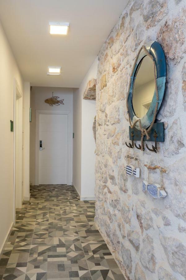 Apartments And Rooms Villa Naida Dubrovnik Exterior photo